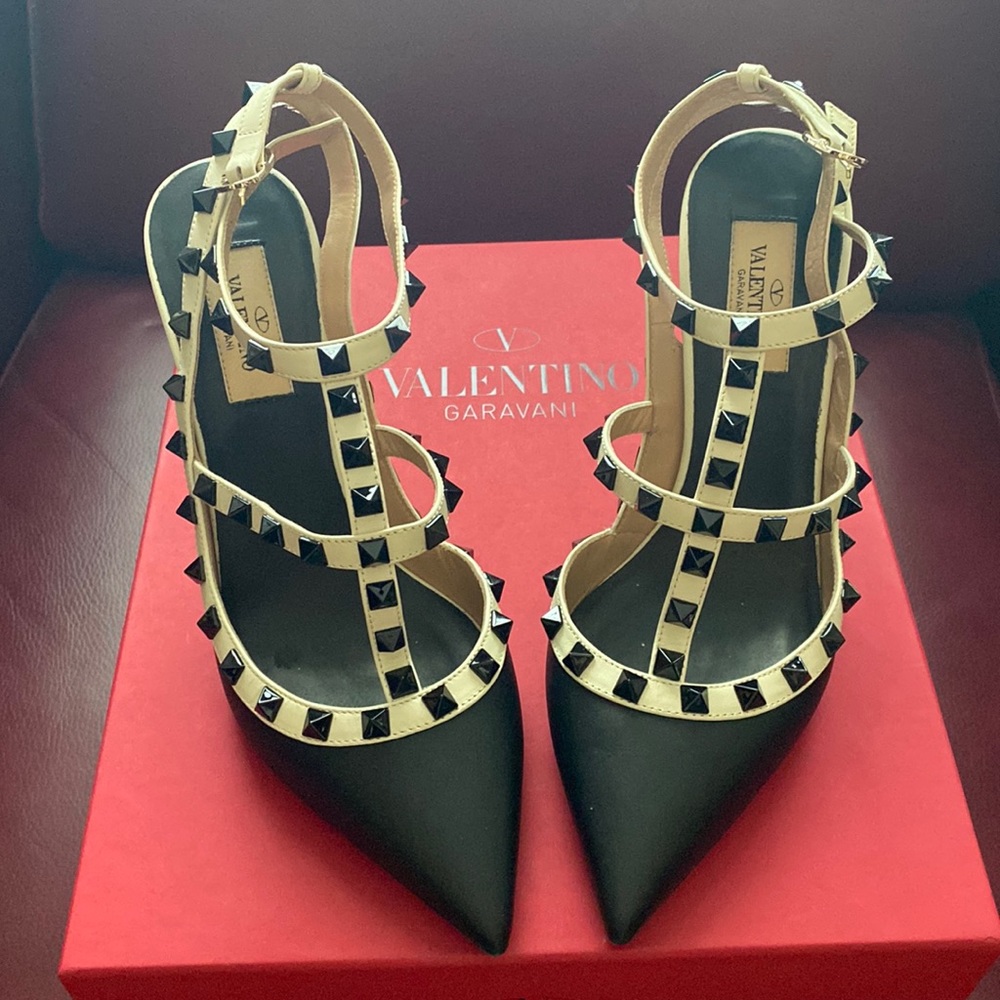 COPY - Valentino garavani w/ dust bag box